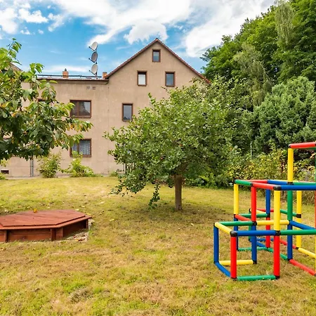 In Saxon With Terrace Apartment Sebnitz