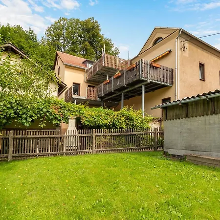 In Saxon With Terrace Apartment Sebnitz